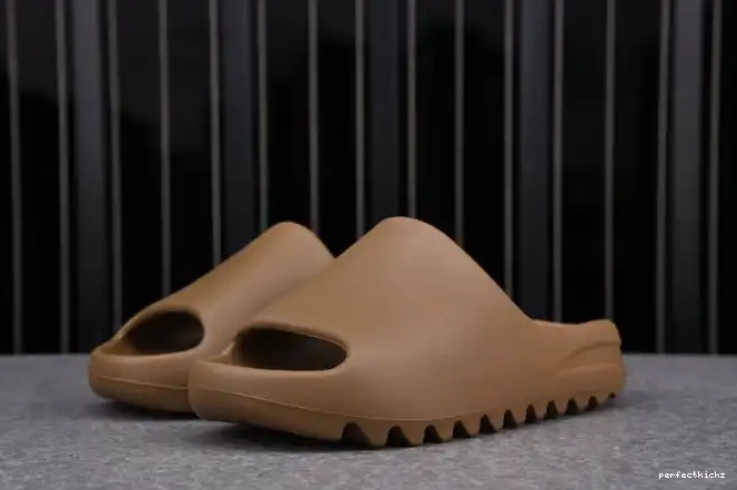 Slide Yeezy Core G55492 Adidas 0516